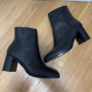 Madewell Elegant Black Heeled Ankle Boots